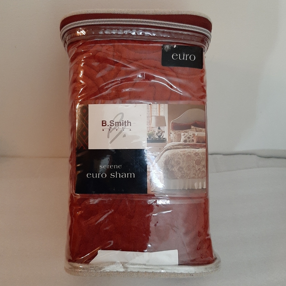 B Smith Serene Velvet Euro Sham Red (1 sham)
